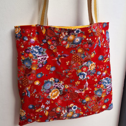 Tote bag