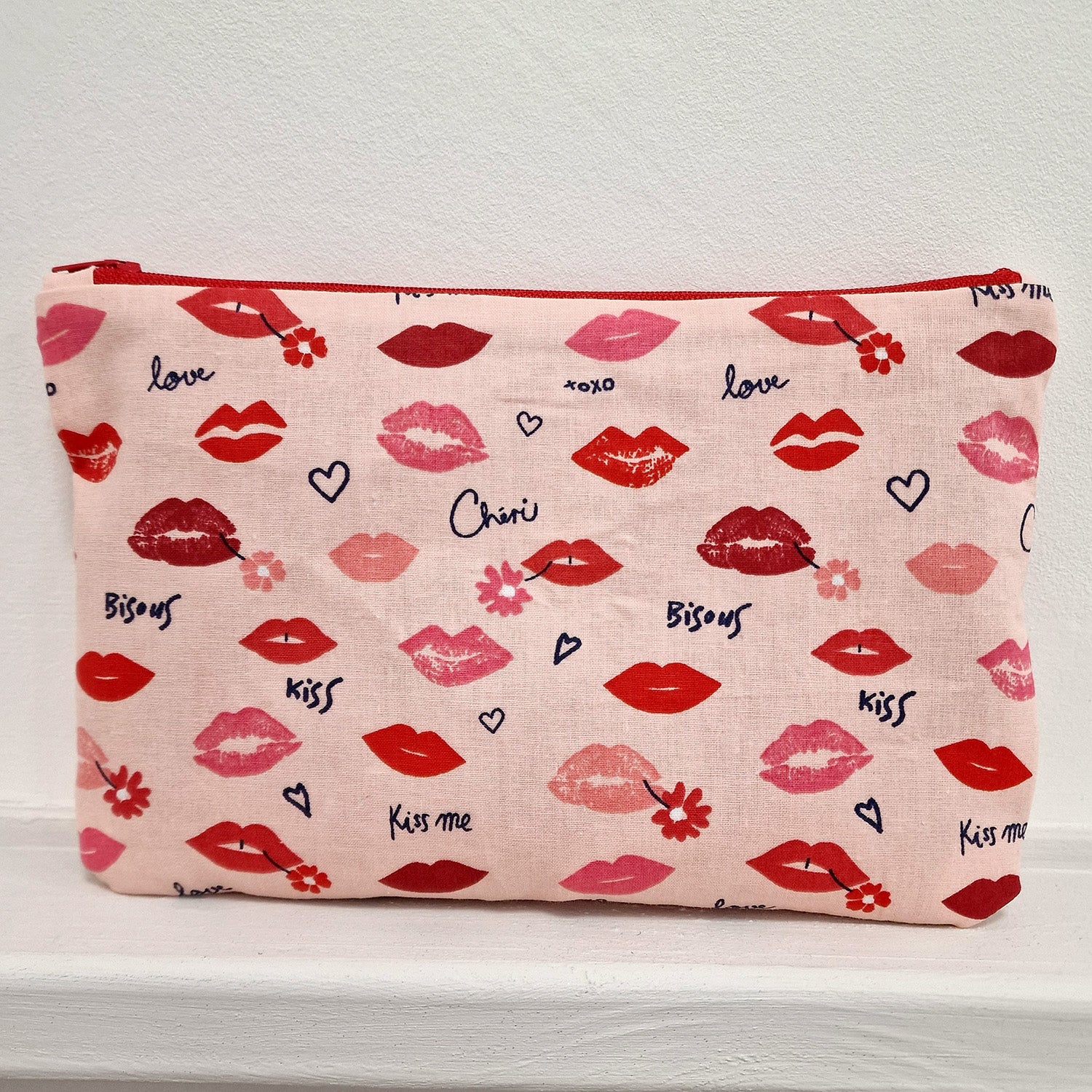 atelier de couture trousse plate avec fermeture éclair